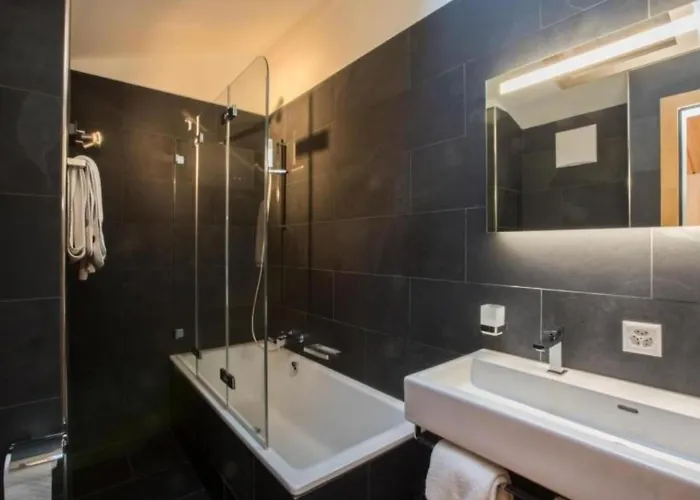 Chesa Romana By Interhome Apartamento